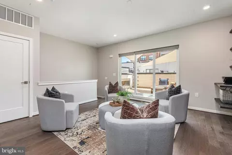 Other - 1876 Easterly Rd, Reston, VA 20190 photo 10 of 40