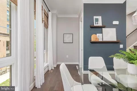 Entry Way - 1876 Easterly Rd, Reston, VA 20190 photo 3 of 5