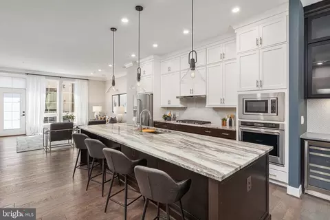 Kitchen - 1876 Easterly Rd, Reston, VA 20190 photo 2 of 3