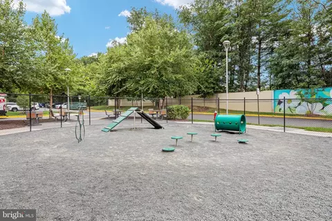 Other - 1876 Easterly Rd, Reston, VA 20190 photo 25 of 40