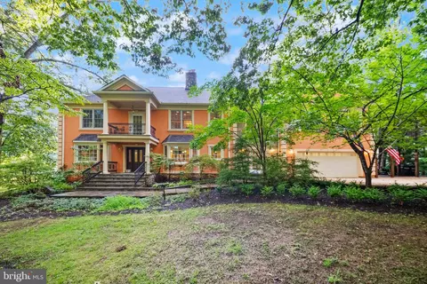 3312 Prosperity Ave, Fairfax, VA 22031