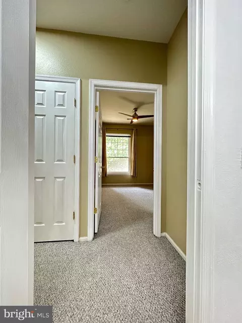 Entry Way - 1580 Spring Gate Dr #4216, Mclean, VA 22102 photo 2 of 3