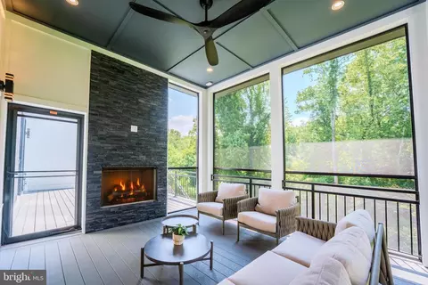 Exterior - 1434 Waggaman Cir, Mclean, VA 22101 photo 3 of 14