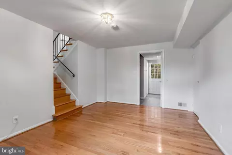 Living - 1323 Mayflower Dr, Mclean, VA 22101 photo 7 of 7