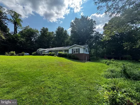 2117 Post Rd, Vienna, VA 22181 photo 2