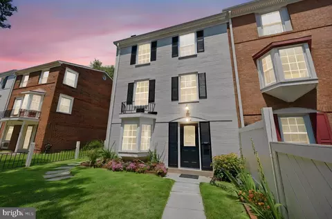 4314 Gramercy Cir, Alexandria, VA 22309