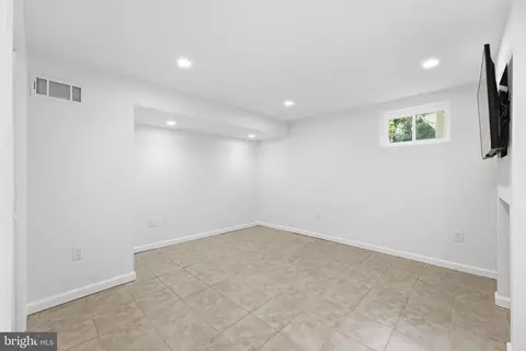 Other - 8923 Cromwell, Springfield, VA 22151 photo 8 of 23