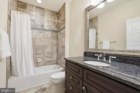 Bath - 1889 Virginia Ave, Mclean, VA 22101 photo 3 of 6