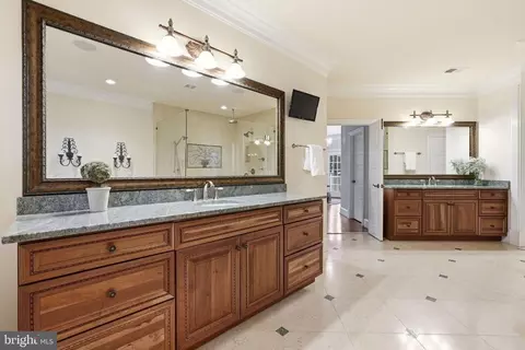 Bath - 1889 Virginia Ave, Mclean, VA 22101 photo 2 of 6