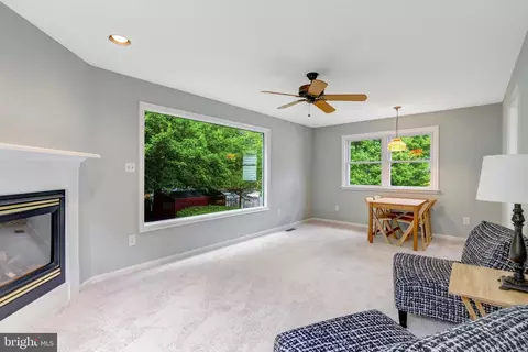 Living - 8710 Piccadilly Pl, Springfield, VA 22151 photo 6 of 7