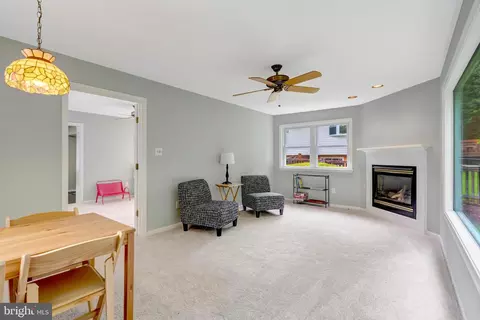 Living - 8710 Piccadilly Pl, Springfield, VA 22151 photo 5 of 7