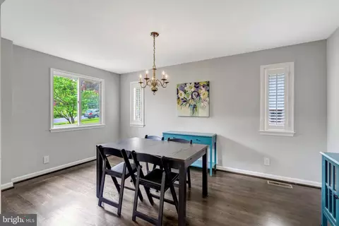 Dining - 8710 Piccadilly Pl, Springfield, VA 22151 photo 1 of 3