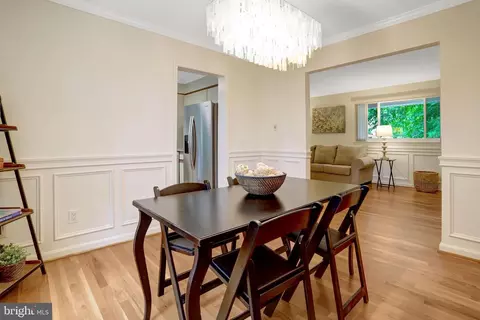 Dining - 8447 Thames St, Springfield, VA 22151 photo 4 of 4