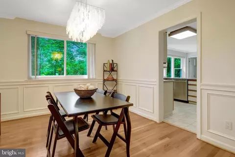 Dining - 8447 Thames St, Springfield, VA 22151 photo 2 of 4