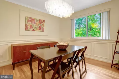 Dining - 8447 Thames St, Springfield, VA 22151 photo 3 of 4