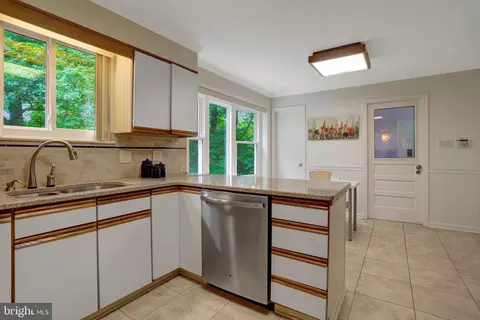 Kitchen - 8447 Thames St, Springfield, VA 22151 photo 3 of 6