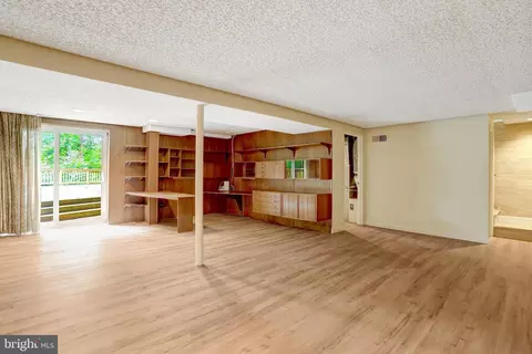 Living - 8447 Thames St, Springfield, VA 22151 photo 6 of 7