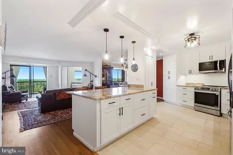 5904 Mount Eagle Dr #1214, Alexandria, VA 22303