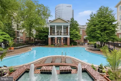 Exterior - 1550 Spring Gate Dr #8102, Mclean, VA 22102 photo 6 of 10