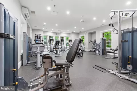 View/Area - 1550 Spring Gate Dr #8102, Mclean, VA 22102 photo 1 of 1