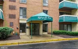 6141 Leesburg Pike #208, Falls Church, VA 22041