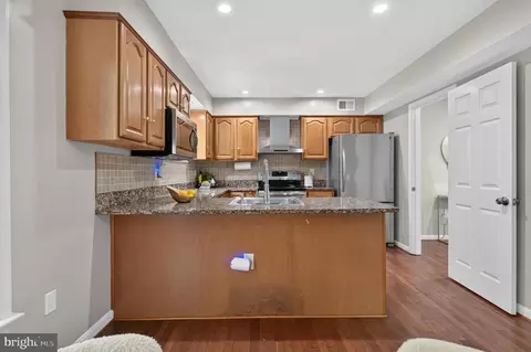 Kitchen - 9036 Rosewall Ct, Springfield, VA 22152 photo 3 of 3