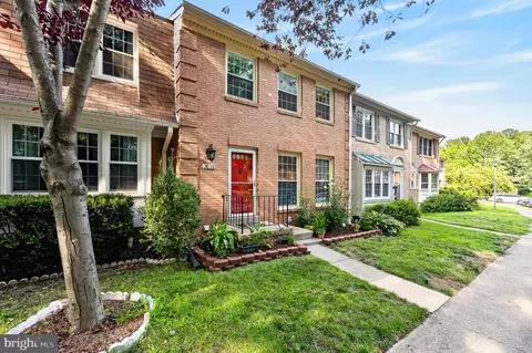 Exterior - 9036 Rosewall Ct, Springfield, VA 22152 photo 7 of 9