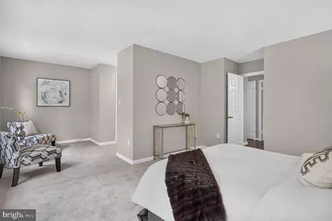 Bedroom - 9036 Rosewall Ct, Springfield, VA 22152 photo 3 of 9