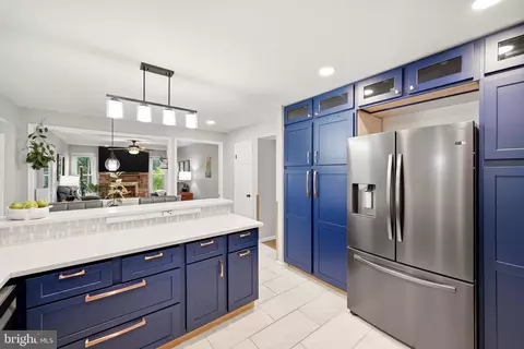 500 Fairfax Ln, Herndon, VA 20170