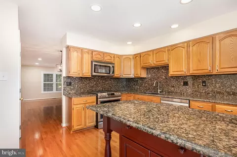 Kitchen - 8002 Tanworth Ct, Springfield, VA 22152 photo 2 of 2