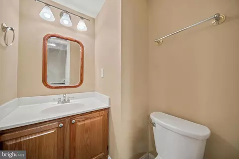 Other - 8002 Tanworth Ct, Springfield, VA 22152 photo 4 of 8