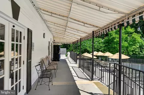 Exterior - 7640 Provincial Dr #112, Mclean, VA 22102 photo 4 of 14
