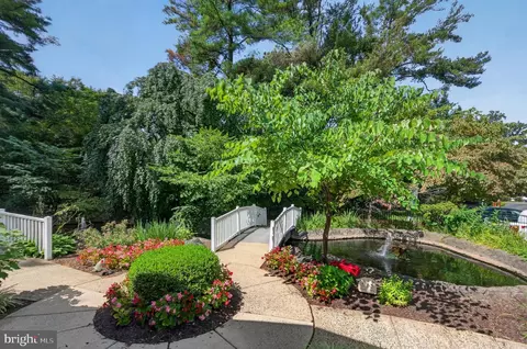 Exterior - 7640 Provincial Dr #112, Mclean, VA 22102 photo 13 of 14