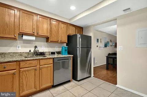 Kitchen - 7640 Provincial Dr #112, Mclean, VA 22102 photo 3 of 3