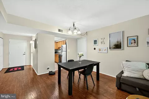 Dining - 7640 Provincial Dr #112, Mclean, VA 22102 photo 1 of 1