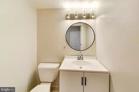 Bath - 9152 Burke Rd, Burke, VA 22015 photo 1 of 2