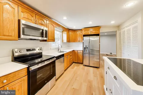 Kitchen - 9152 Burke Rd, Burke, VA 22015 photo 1 of 2