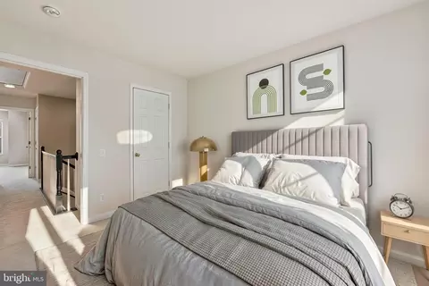 Bedroom - 9652 Pullman Pl, Fairfax, VA 22031 photo 6 of 6