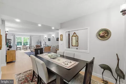 Dining - 7661 Provincial Dr #209, Mclean, VA 22102 photo 3 of 4