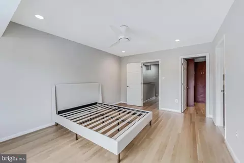 Bedroom - 2001 Chadds Ford Dr, Reston, VA 20191 photo 4 of 5