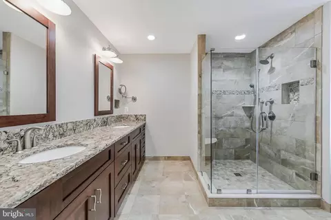 Bath - 2001 Chadds Ford Dr, Reston, VA 20191 photo 3 of 5