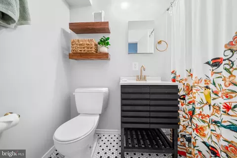 Bath - 1386 Northgate Sq, Reston, VA 20190 photo 2 of 2