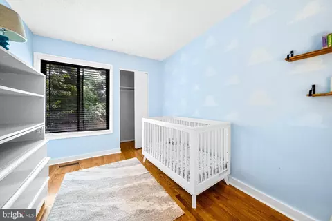 Bedroom - 1386 Northgate Sq, Reston, VA 20190 photo 3 of 8