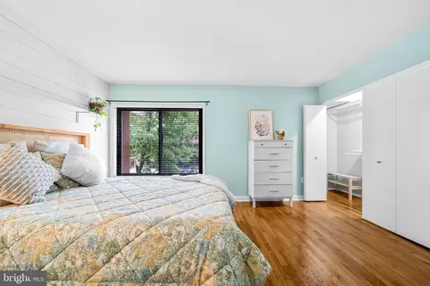 Bedroom - 1386 Northgate Sq, Reston, VA 20190 photo 5 of 8