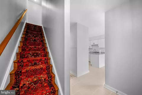 Entry Way - 1386 Northgate Sq, Reston, VA 20190 photo 3 of 3