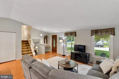 Other - 2913 Ashdown Forest Dr, Herndon, VA 20171 photo 4 of 13