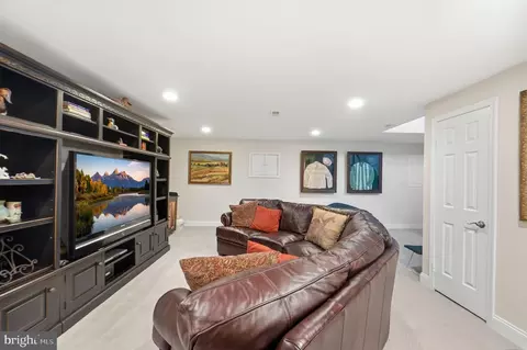 Other - 6610 Madison Mclean Drive Dr, Mclean, VA 22101 photo 6 of 11