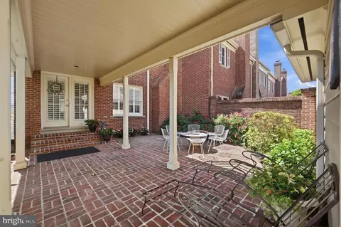 Exterior - 6610 Madison Mclean Drive Dr, Mclean, VA 22101 photo 8 of 8