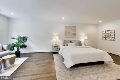 Bedroom - 704 Blueberry Hill Rd, Mclean, VA 22101 photo 2 of 7