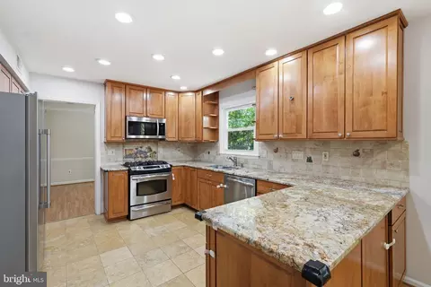 Kitchen - 7316 Walnut Knoll Dr, Springfield, VA 22153 photo 1 of 4